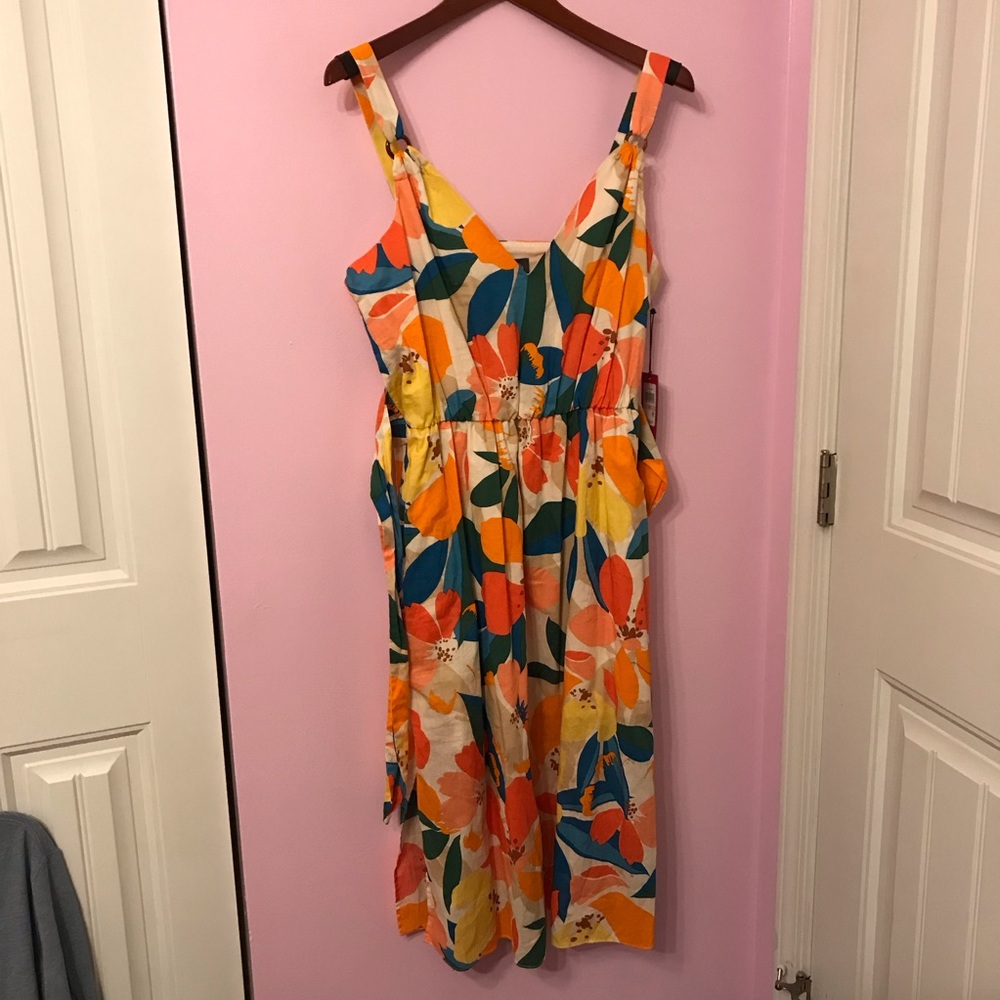 Vince Camuto Floral Midi Dress in Orange, Yellow, Teal, Cream